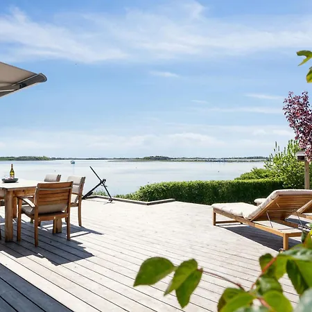 Semesterbostad Lovely House With Panoramic View *