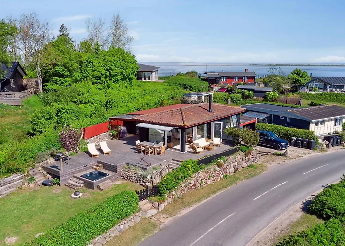 Prázdninový dům Lovely House With Panoramic View Martofte